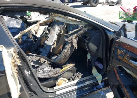 2012 Mercedes-Benz Cls 550 from USA, damaged, VIN WDDLJ7DB5CA056275